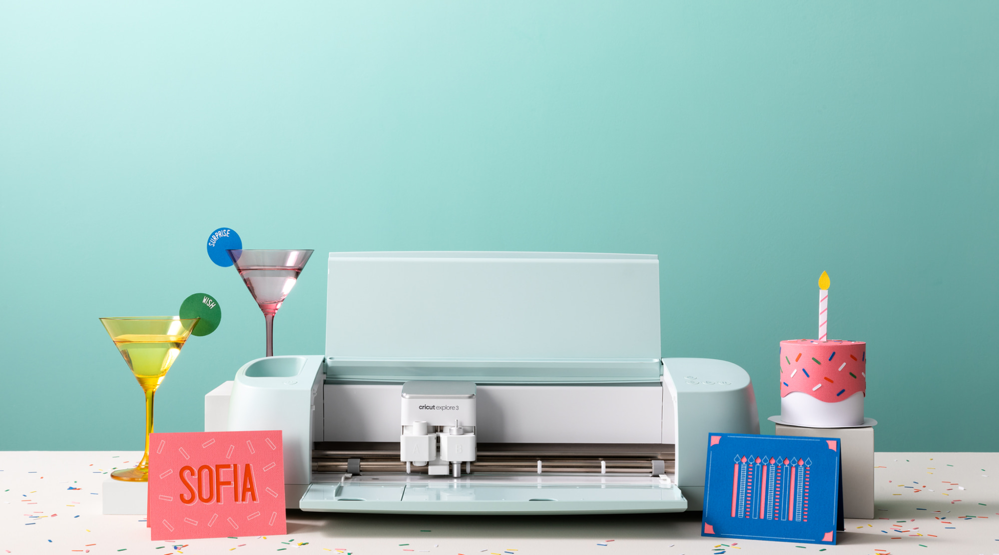 Cricut Machine Guide: How to Turn DIY Projects Into a Business